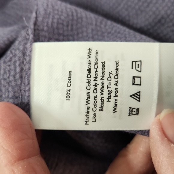 Eddie Bauer Long Sleeve Button Down Packable Shirt in grape - Picture 7 of 7